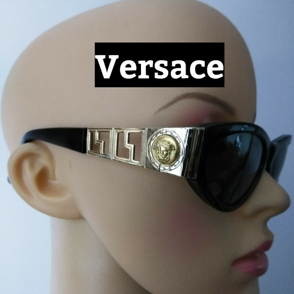 versace sunglasses emblem